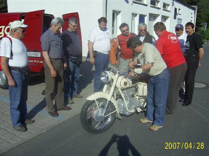 sa400082 111.jpg